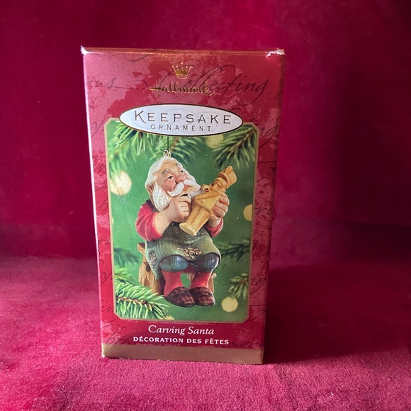 HALLMARK KEEPSAKE ORNAMENT 2001 - Picture 1 of 8